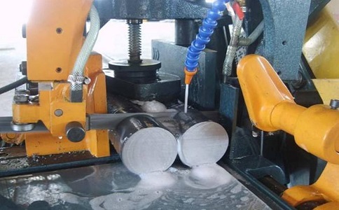 龙南卧式带锯床的送料方式有哪几种？